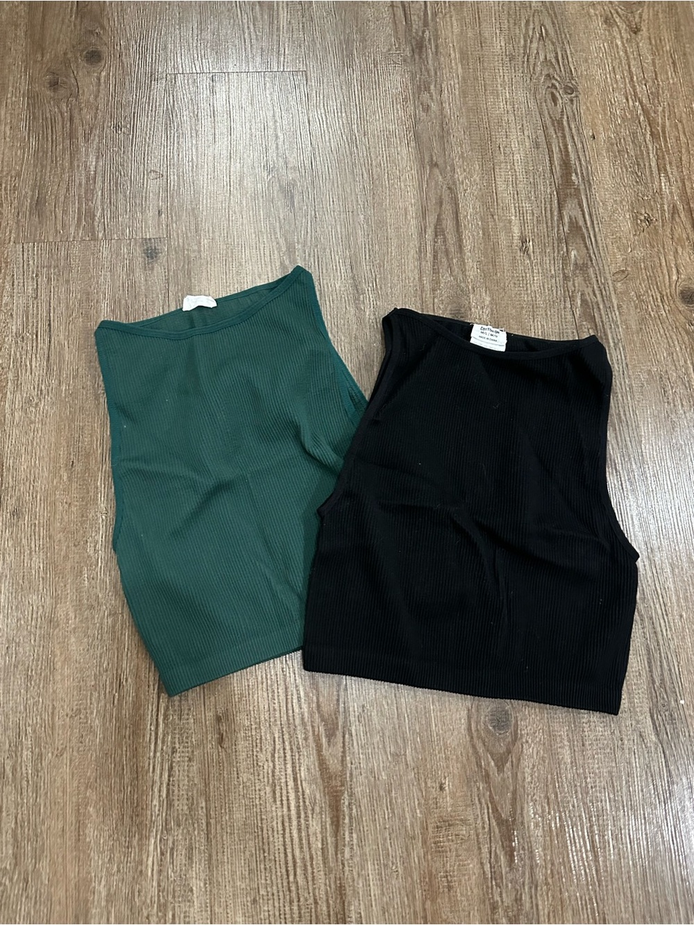 Cotton On Ribbed Seamless Crop Tank - 2 piece